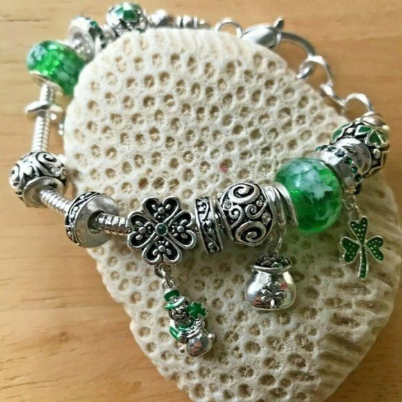 Shamrock Charm Bracelet Beaded Rainbow Pot of Gold Leprechaun St Patrick… - Picture 3 of 12